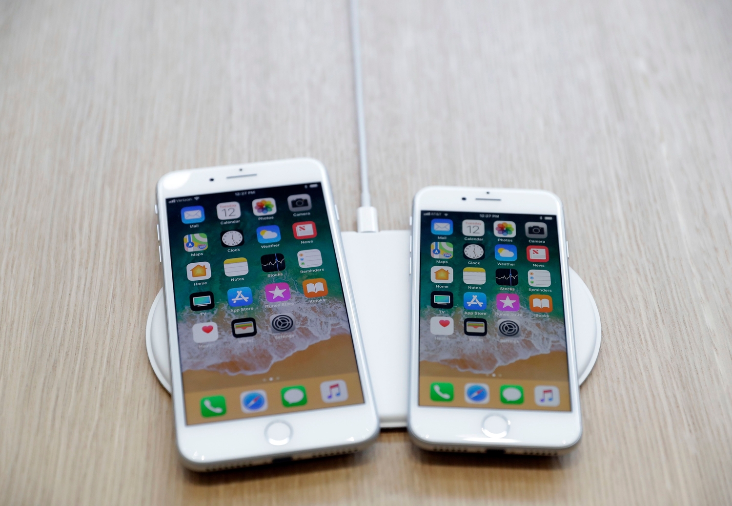 Apple’s AirPower is reportedly coming back from the dead – BGR