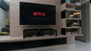 Netflix vs. TV Netflix vs. TV