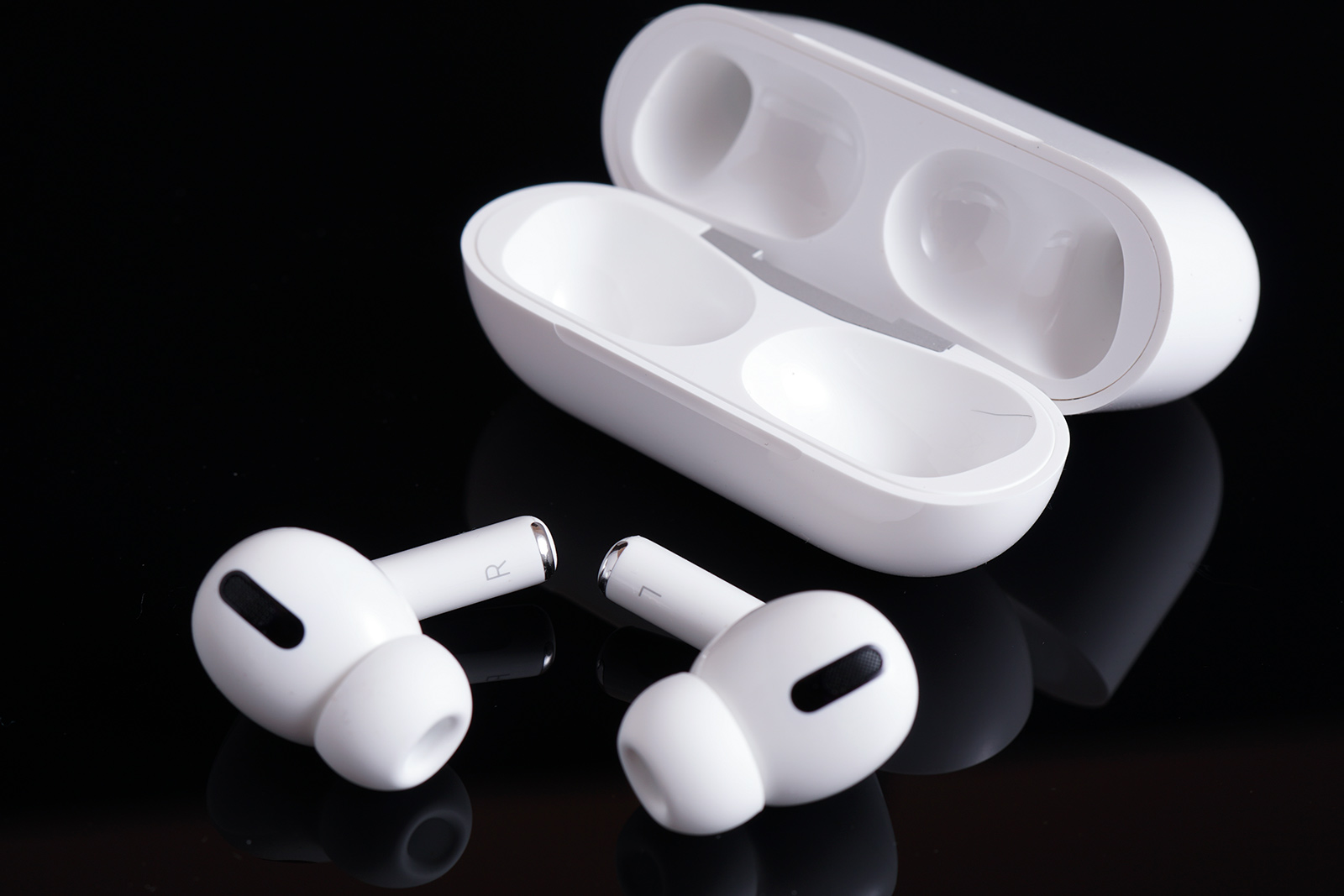 AirPods Pro are back to Amazon’s lowest price ever – just $219.98 – BGR
