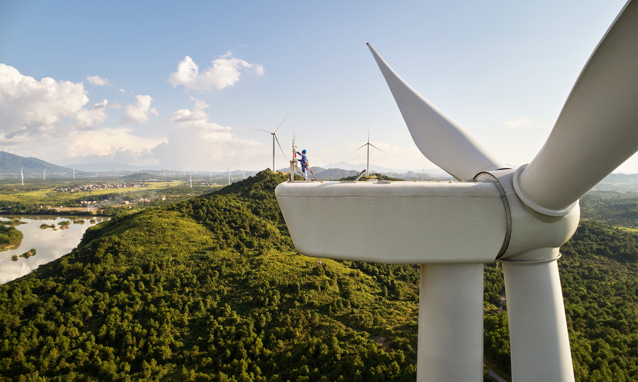 Through a first-of-its-kind investment fund, Apple and 10 of its suppliers in China are investing nearly $300 million to develop projects totaling 1 gigawatt of renewable energy