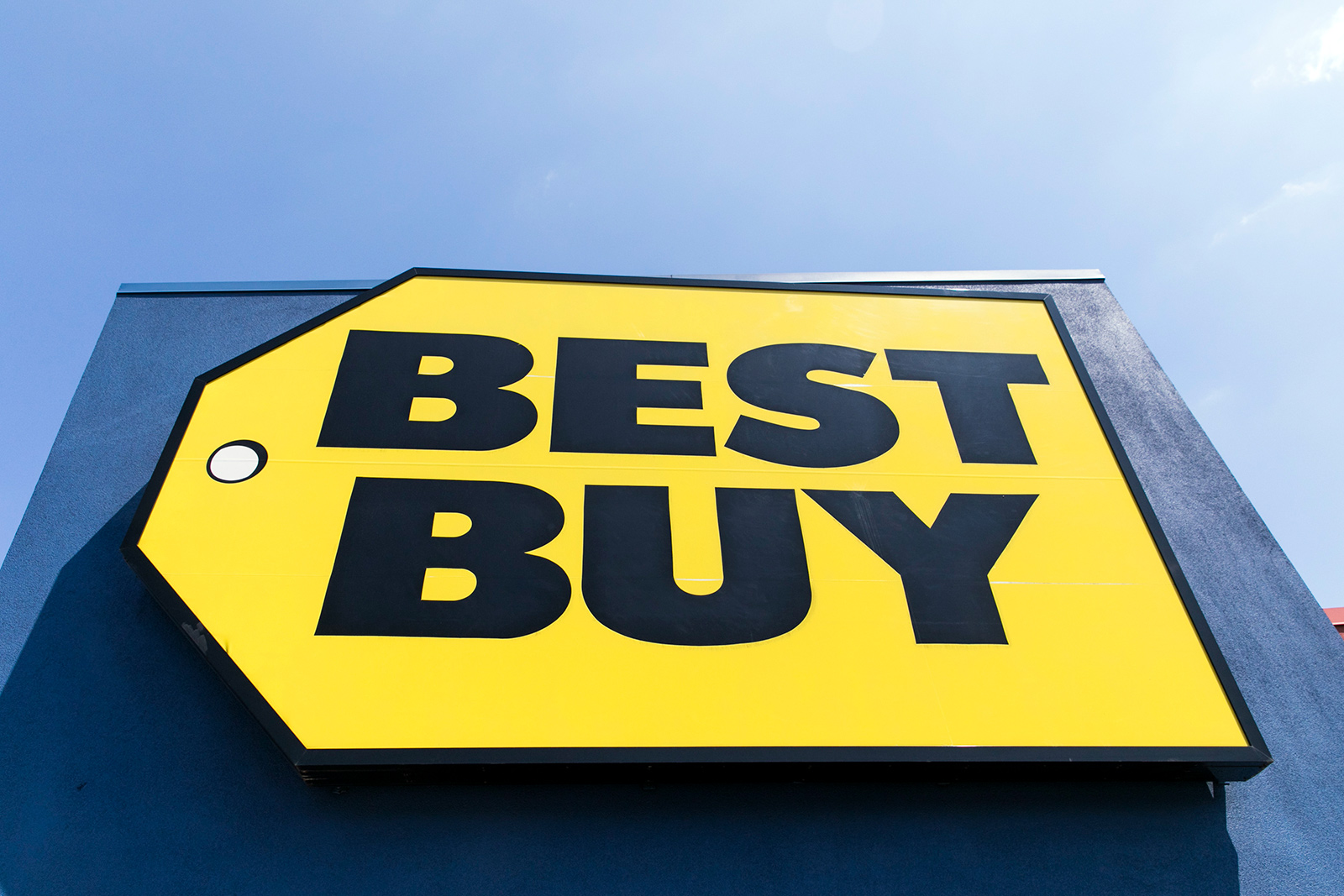 Don’t miss Best Buy’s big sale today with 15 killer deals – BGR