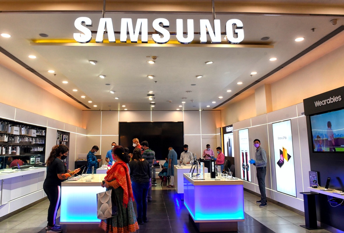 samsung galaxy store update