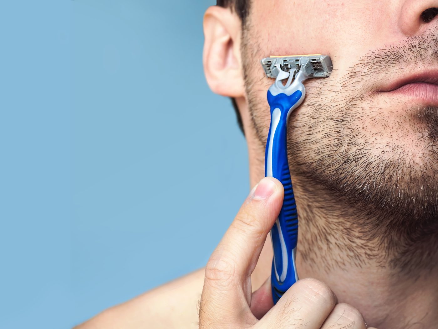 The Scientific Reason Why Razors Don't Stay Sharp for Long, Smart News