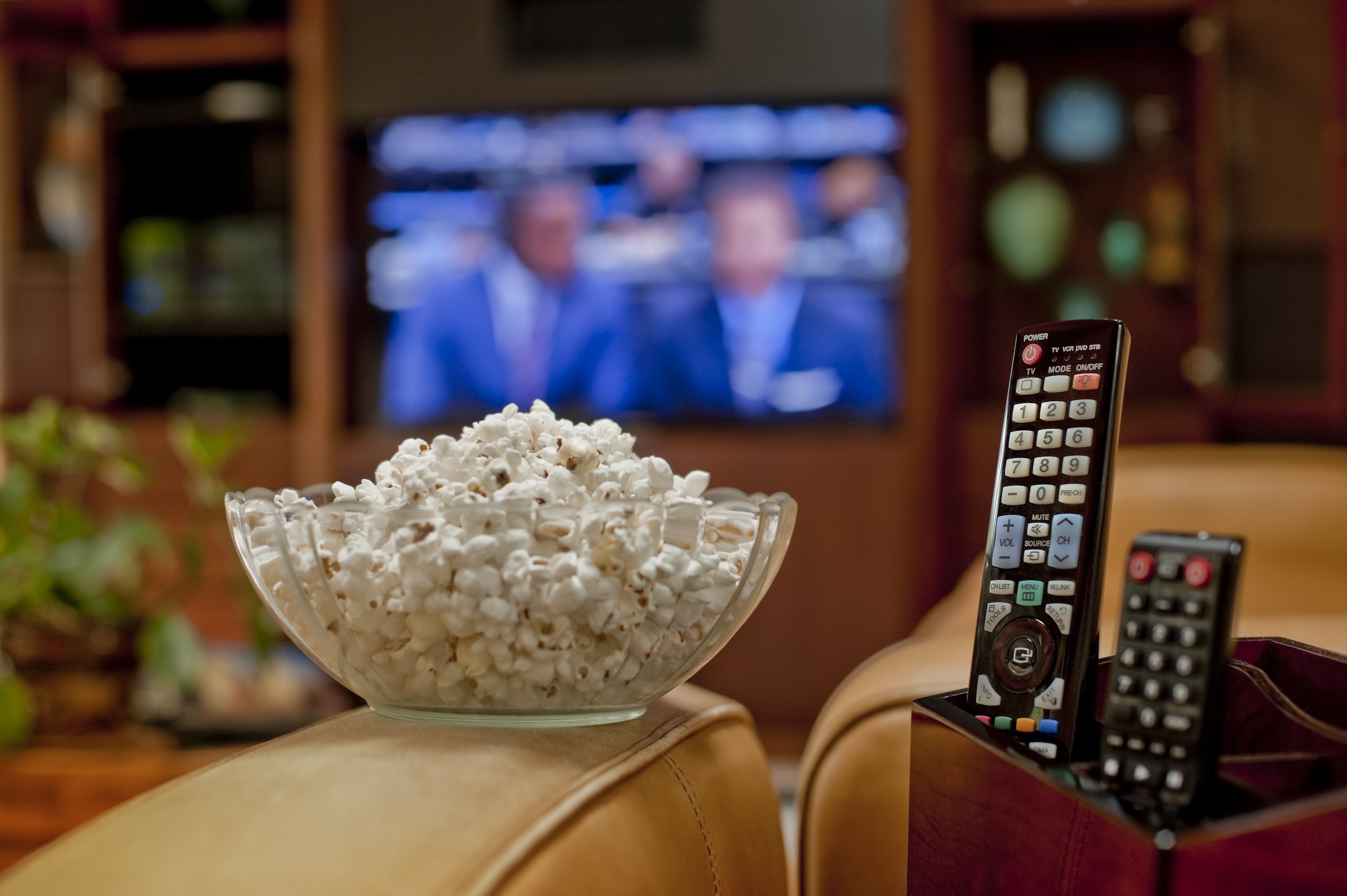 How to Watch Thanksgiving Football on Sling TV - HotDog