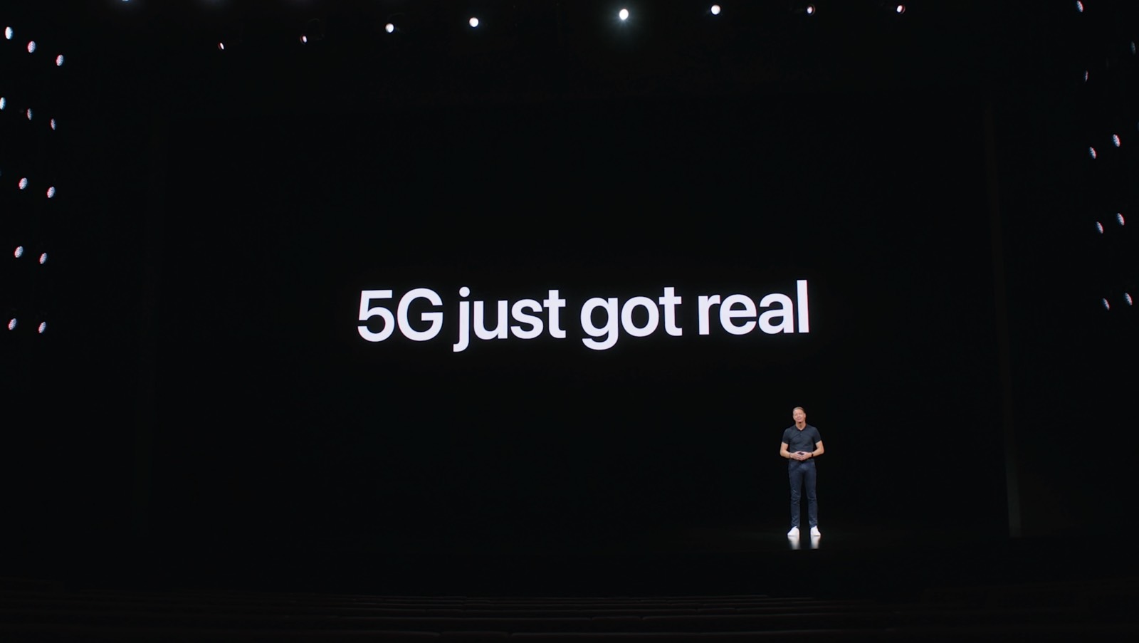 Apple announces multibillion-dollar Broadcom deal amid rumors of in-house 5G iPhone radio