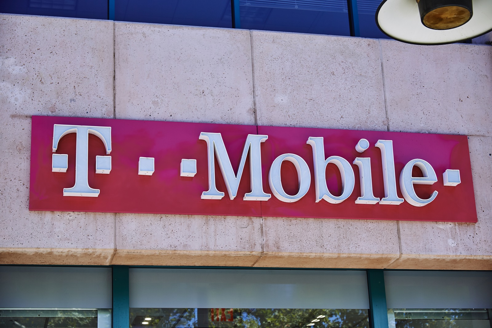 has t mobile updated software for cell phones recently