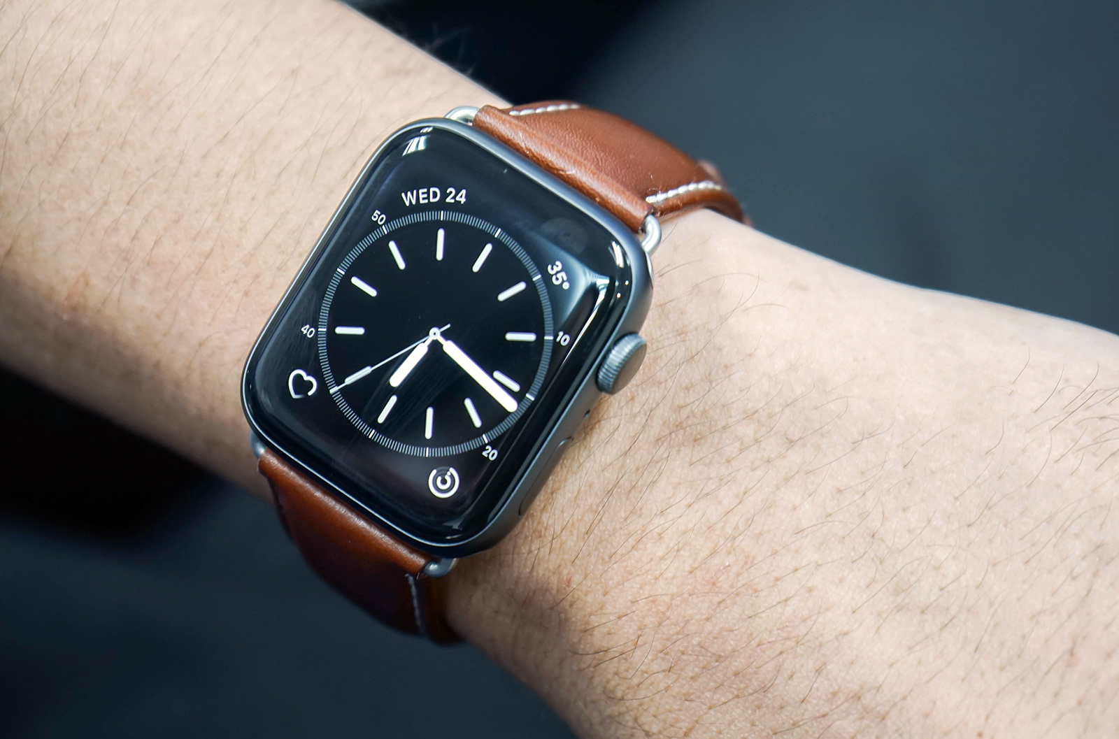 Haute couture for your Apple Watch - The Gadgeteer