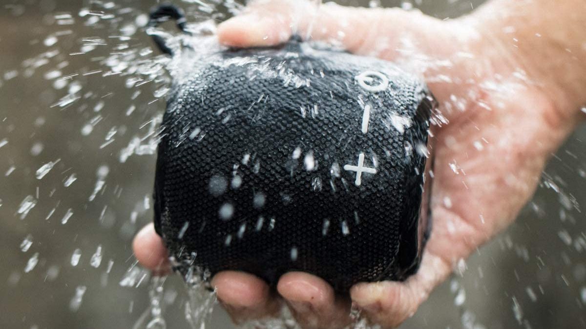 fully waterproof speaker