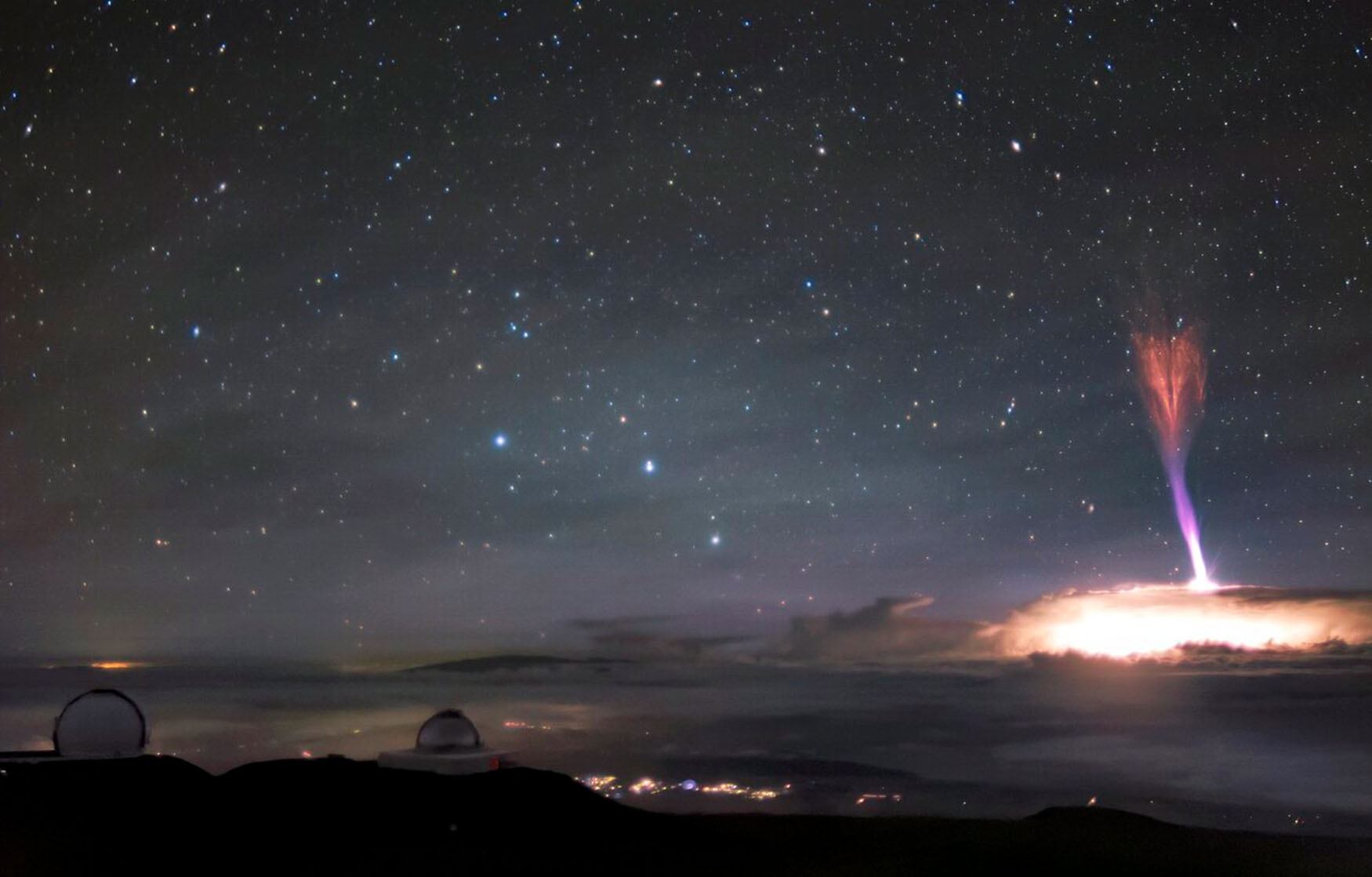 gigantic jet of lightning event