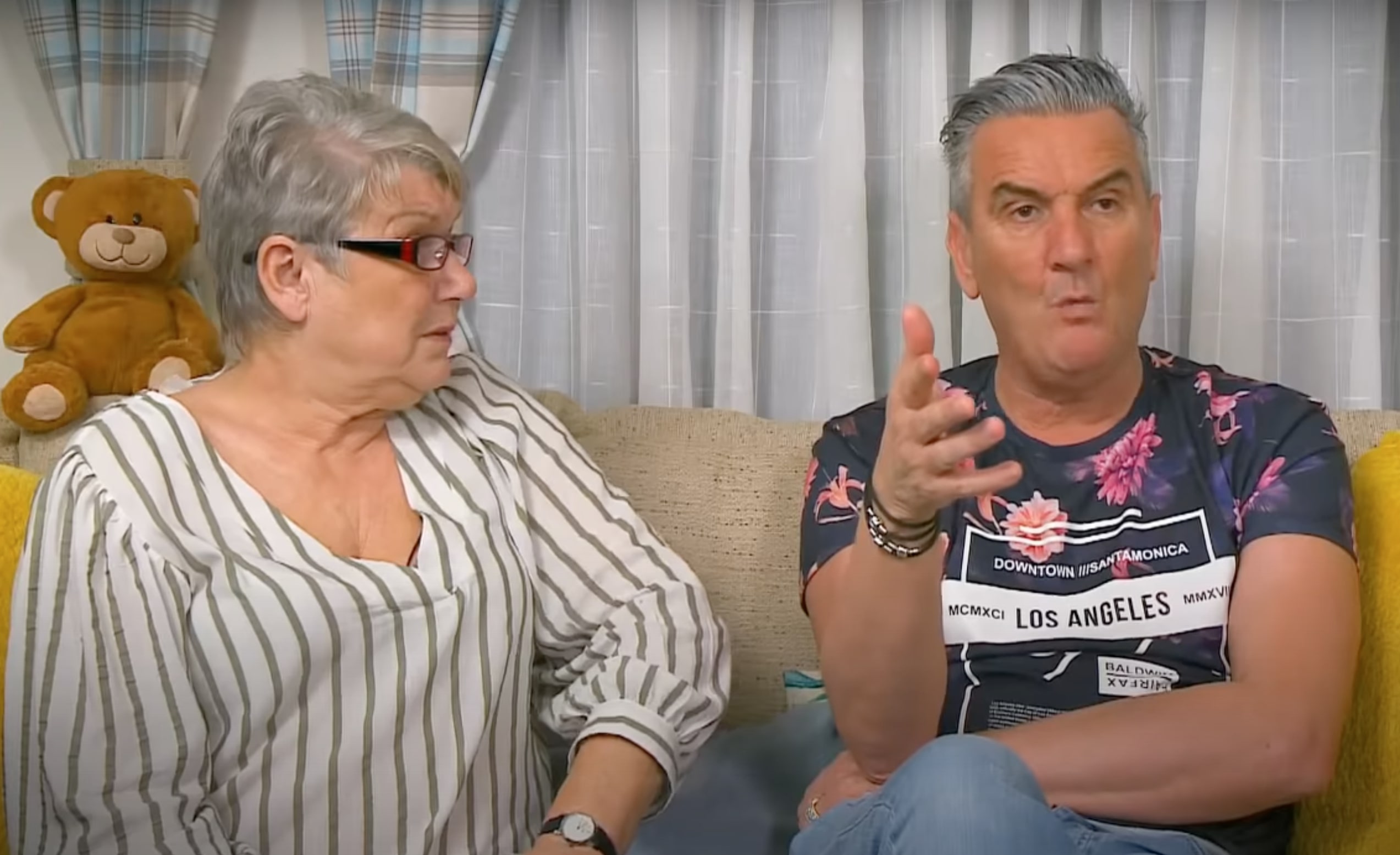 Gogglebox viewers left in HYSTERICS as the stars watch THAT 'disgusting'  Saltburn scene: 'This is TV gold!' | Daily Mail Online