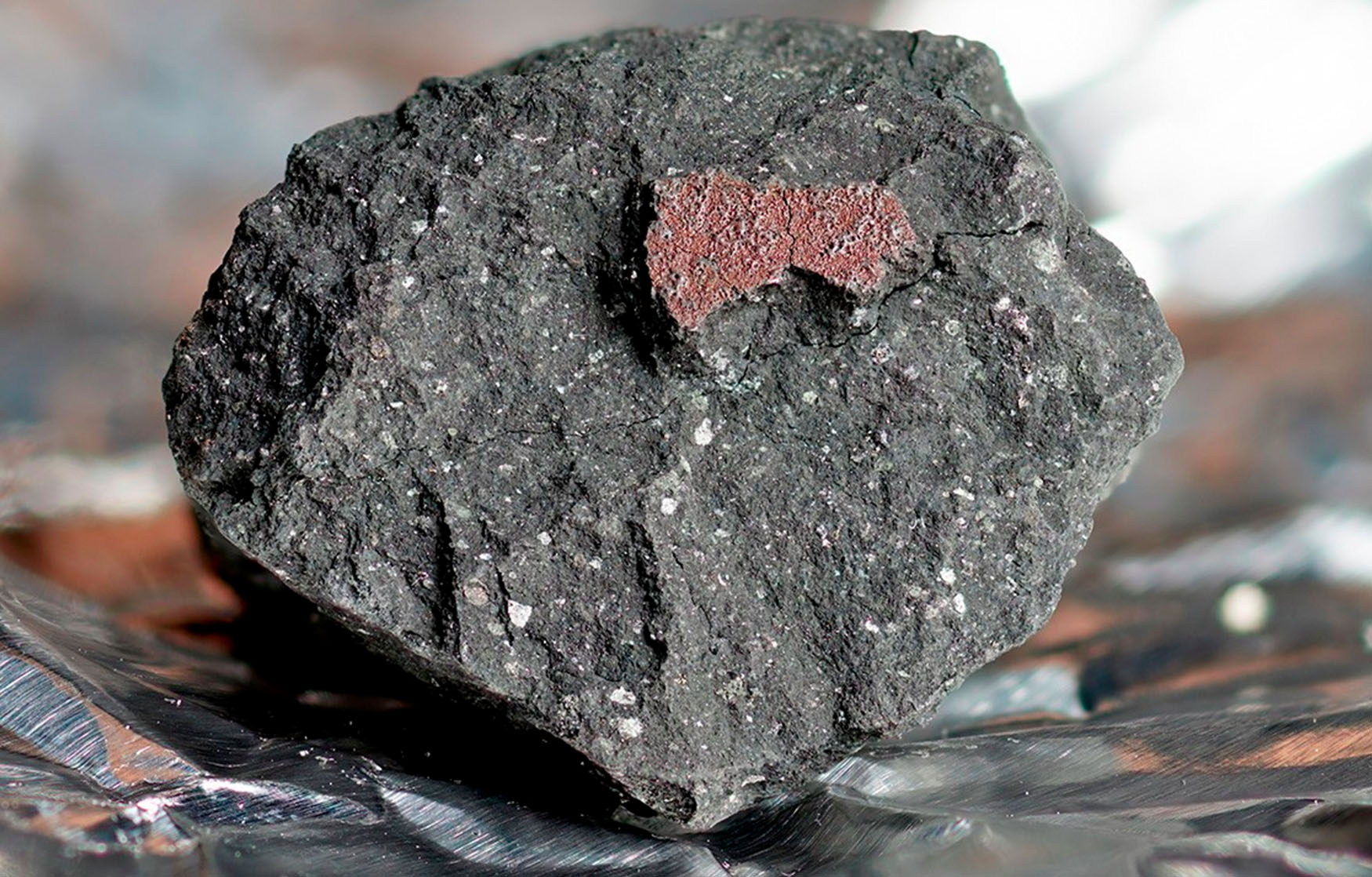 meteorite could hold secrets to origin of water on Earth