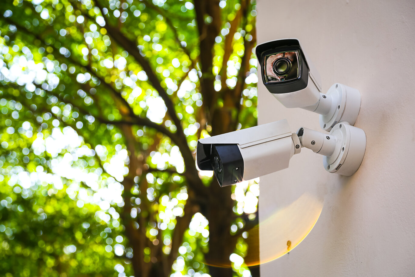 This will make you never want to use a home security camera again