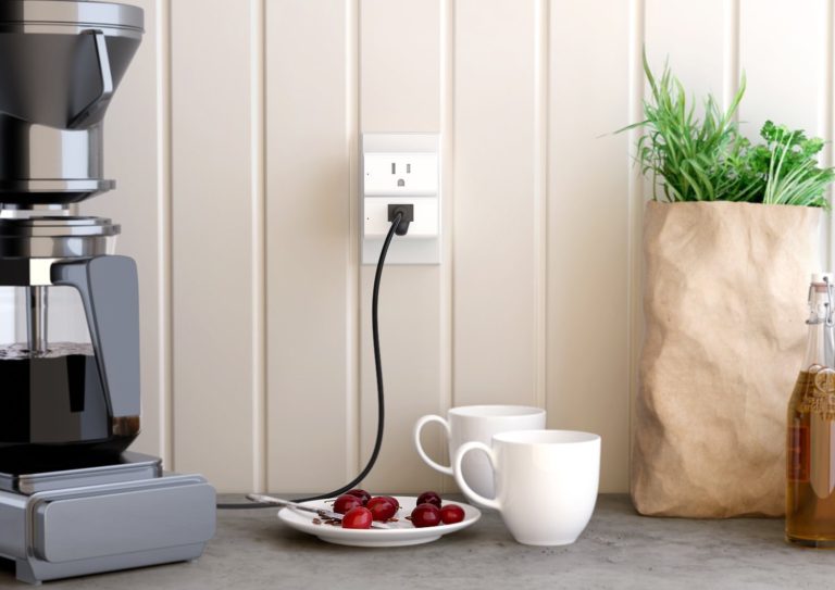 Amazon Smart Plug Amazon Smart Plug