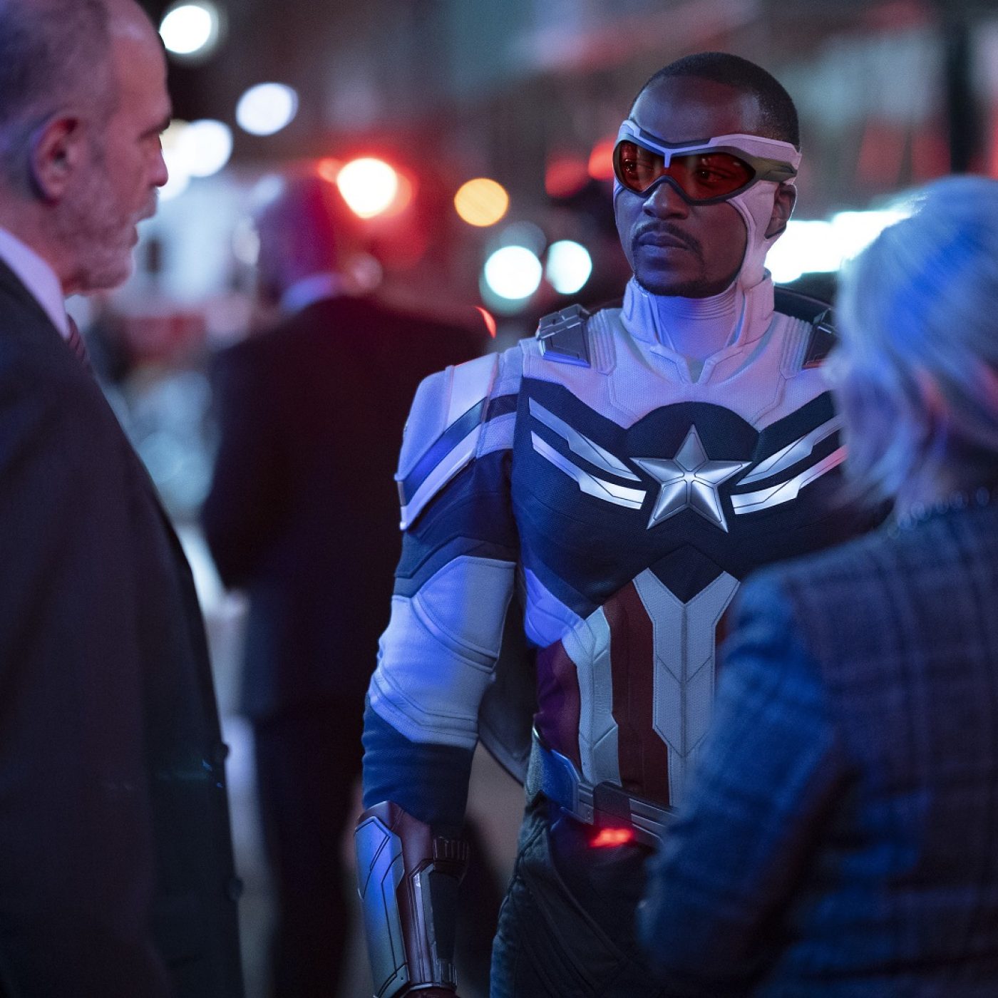 Anthony Mackie Discusses Big Captain America Reveal in 'Avengers