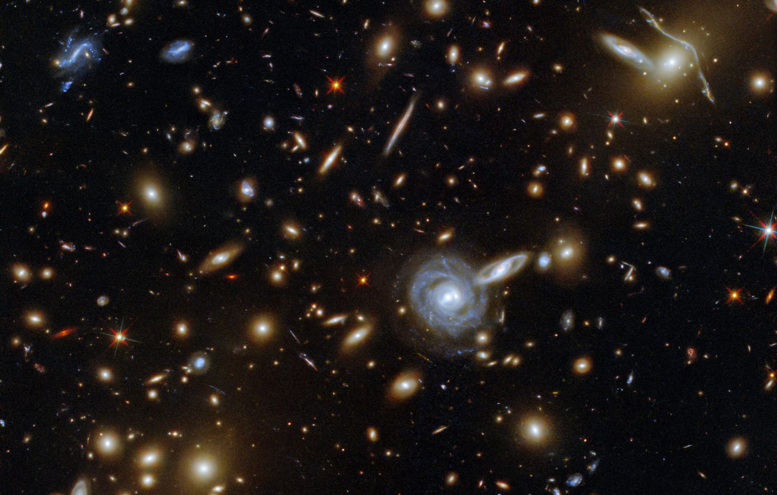 3D-Dash combines multiple images like this to create hubble's largest near-infrared image to date