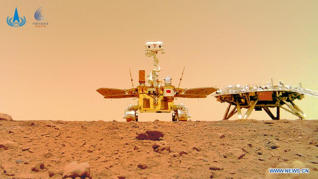 china mars rover snaps a selfie