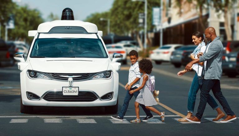 This viral video of a driverless taxi ride in Arizona is blowing people’s minds 2 This viral video of a driverless taxi ride in Arizona is blowing people’s minds