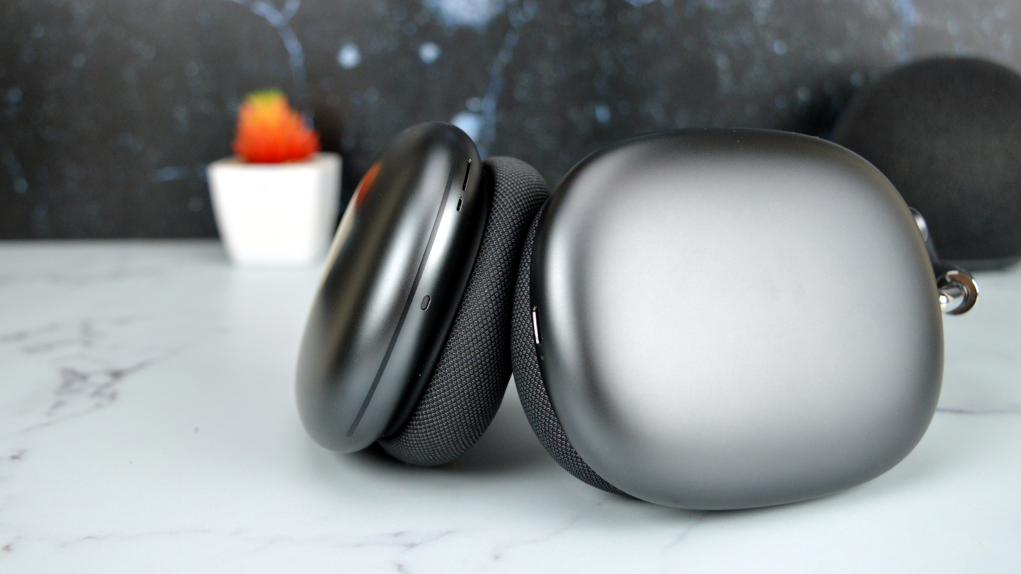 Space gray airpods online pro