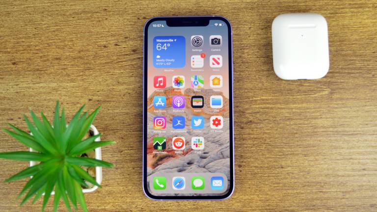 Apple iPhone 12 Pro Review: Apple's Awkward Middle Child