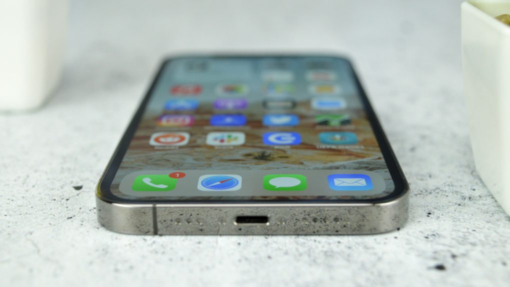 Apple iPhone 12 Pro Display