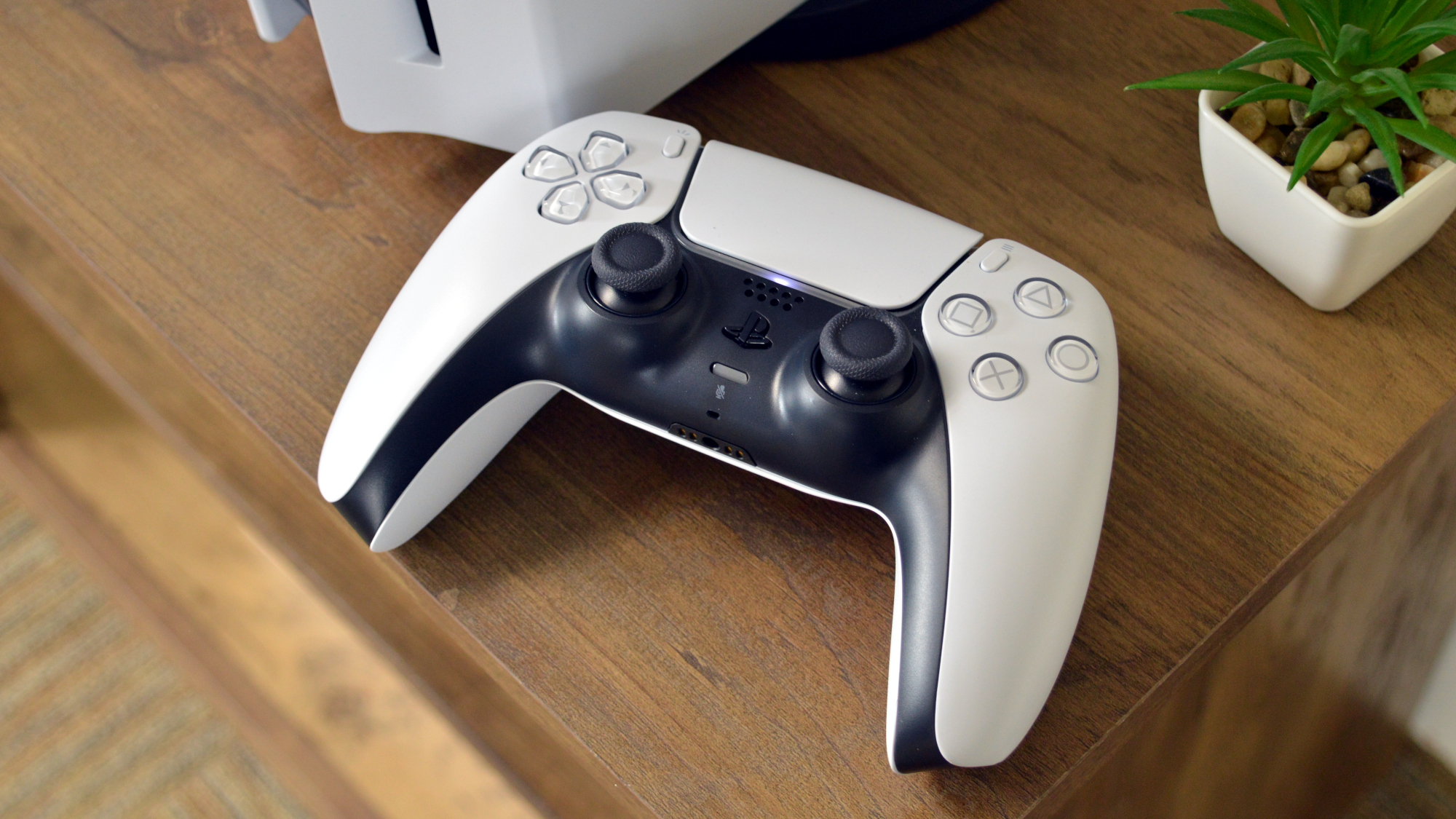 PS5 DualSense controller review: This is a literal game changer