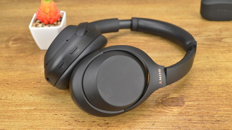 Sony WH-1000XM4 Wireless Noise Cancelling Headphones