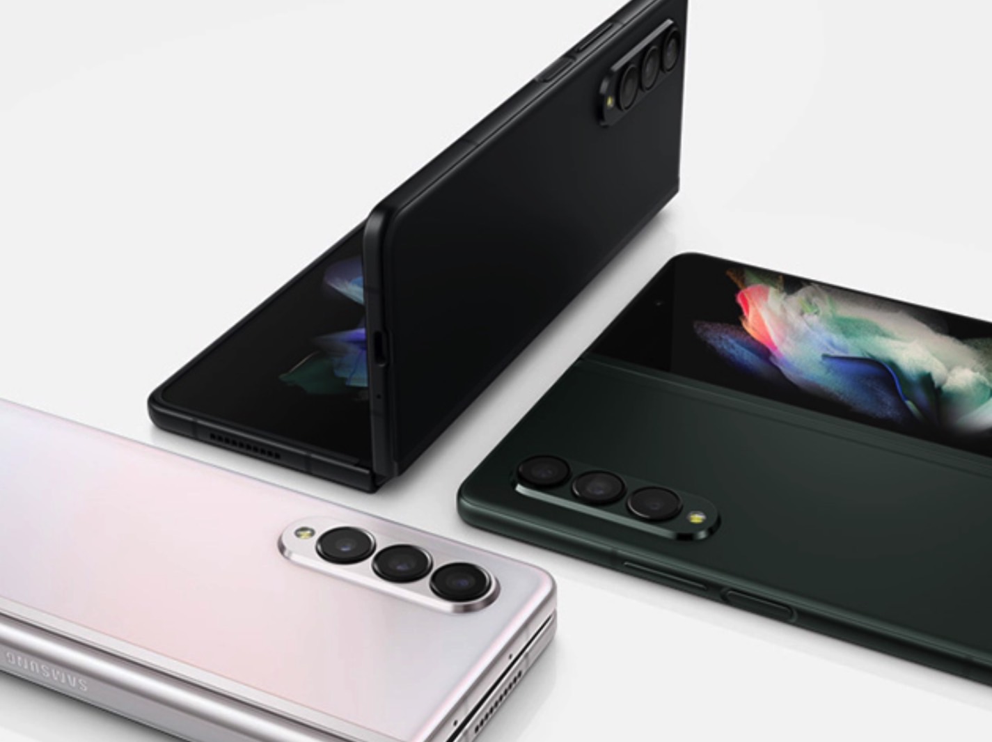 Galaxy Z Fold 4’s design and camera upgrades leaked