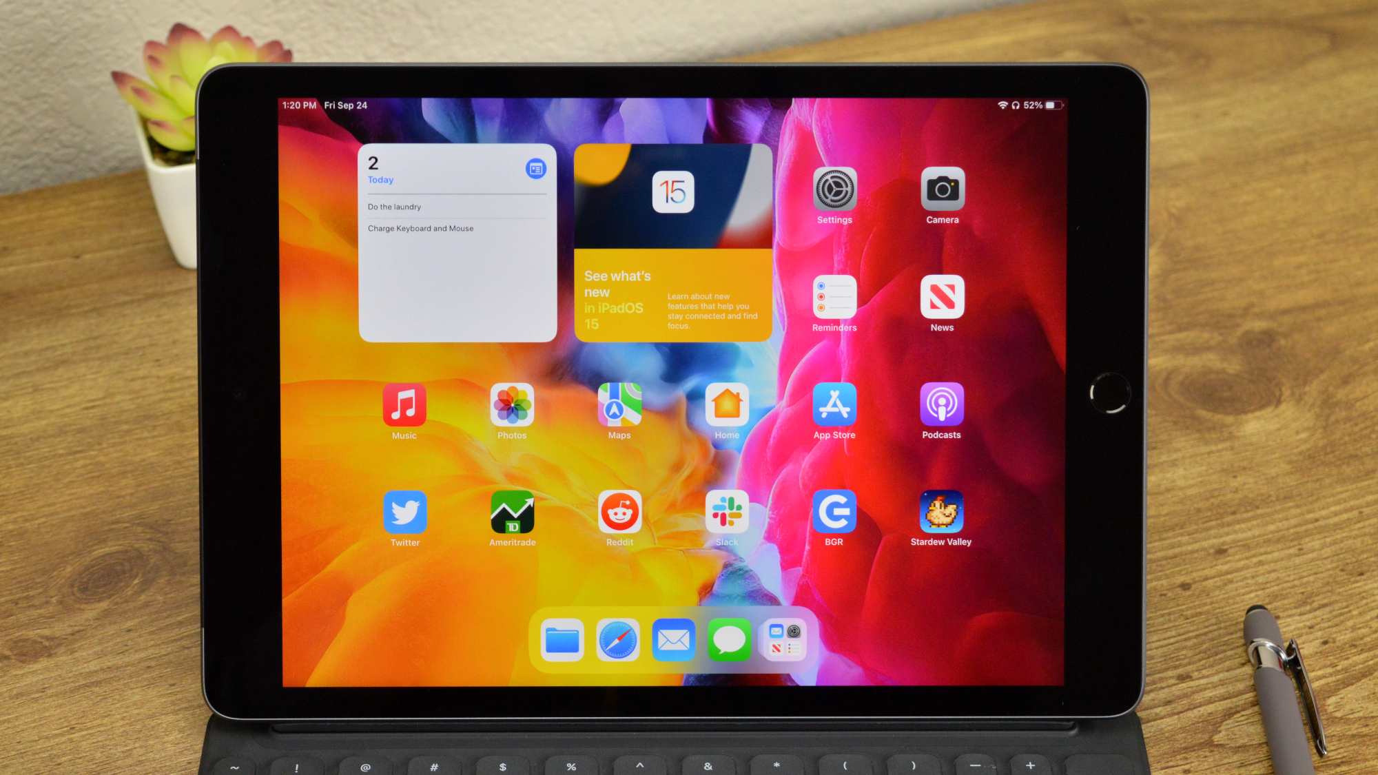 Review: The 10.2-inch iPad is more of the same, and that's not a bad thing