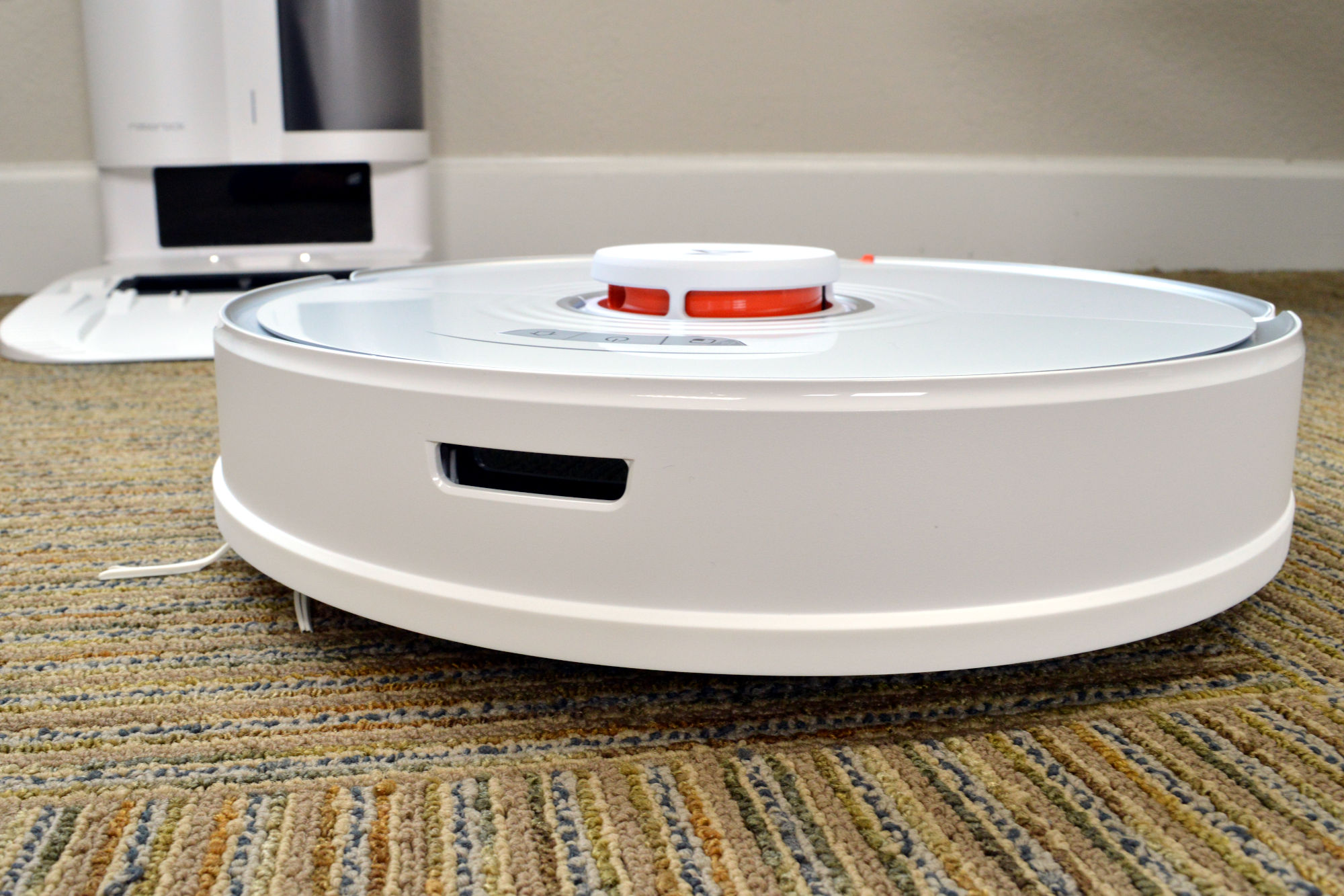 Roborock S7+ Robotic Vacuum Review: Everything You Want, At A Price