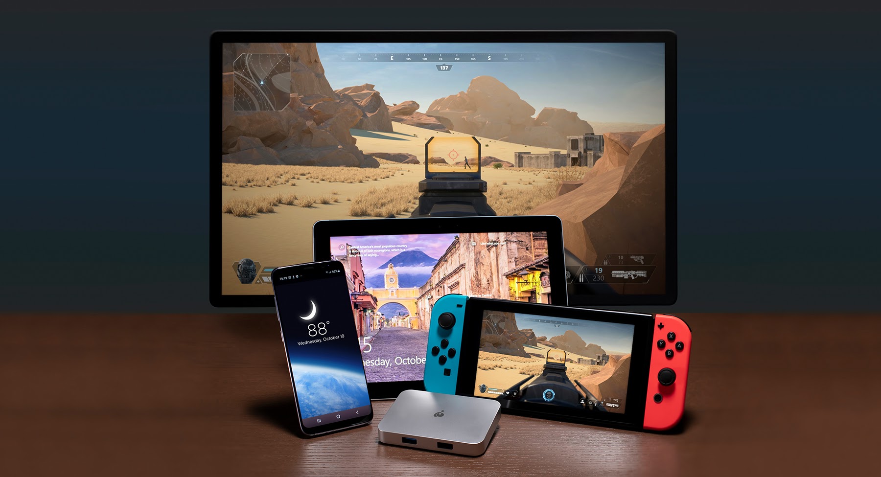 Showing what a IOGEAR Dock can do