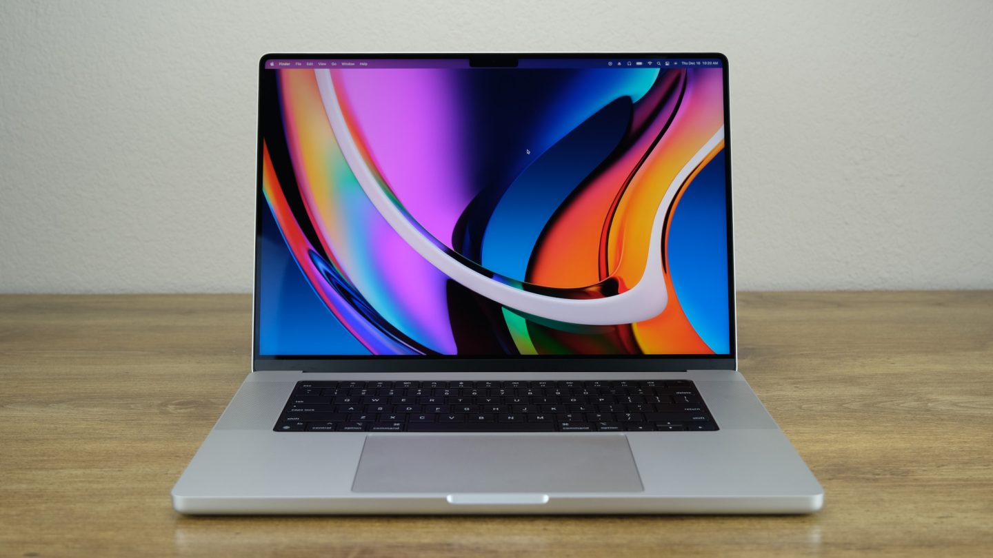 Kuo Apple's first MacBook with an OLED screen might launch early next