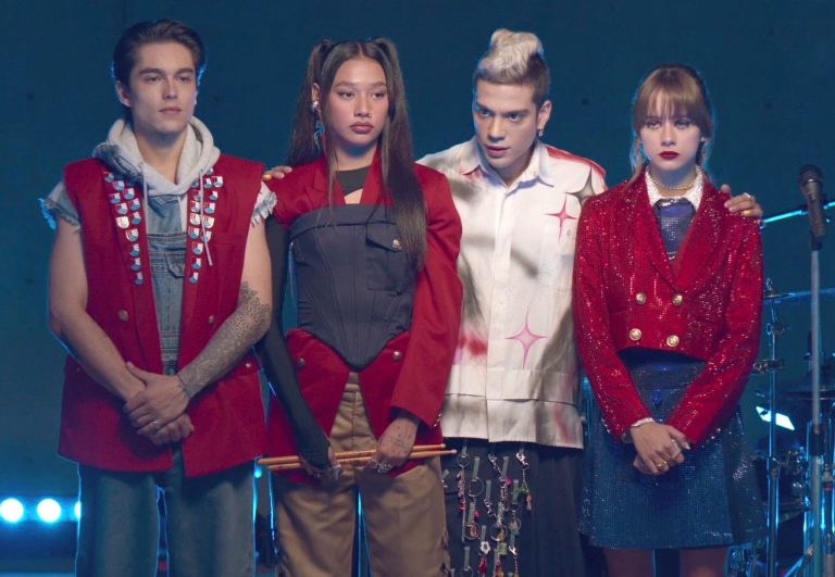 Rebelde started streaming on Netflix in January 2022.