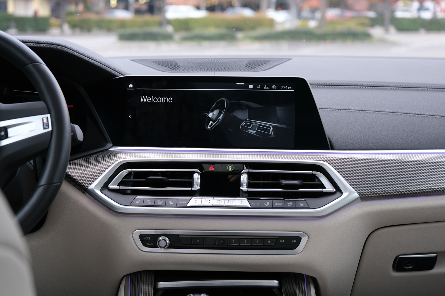 BMW X5 xDrive45e Display