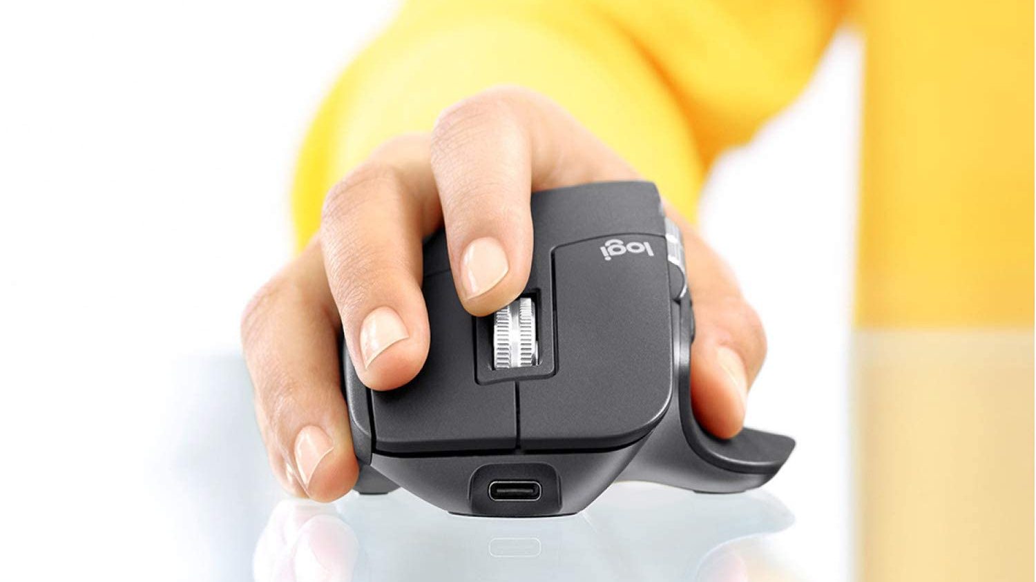what is the best gaming mouse if you have large hands