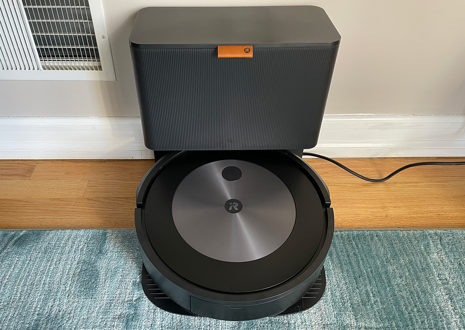 Roomba J7+ review: iRobot's smartest robot vacuum ever