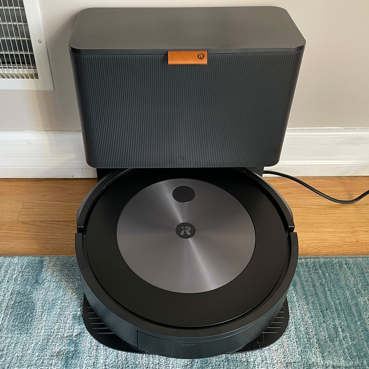 Roomba J7+ review: iRobot's smartest robot vacuum ever