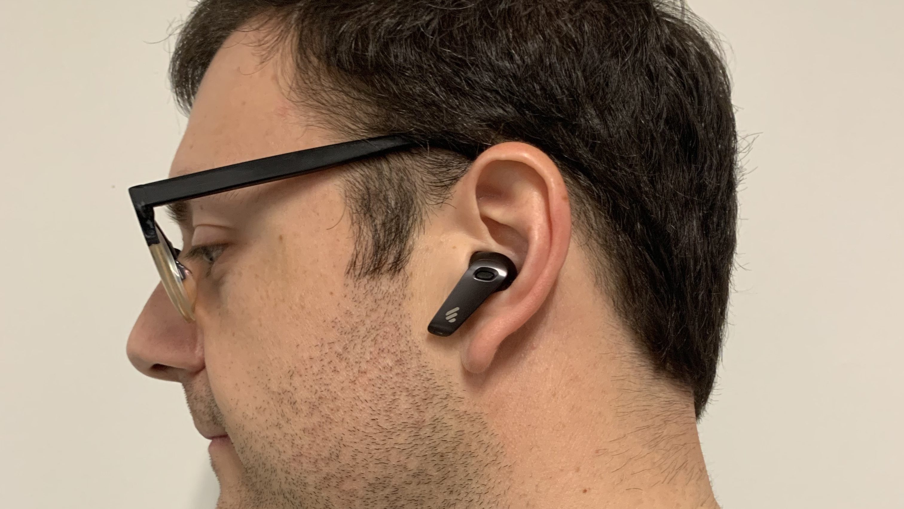 Side profile of the earbuds