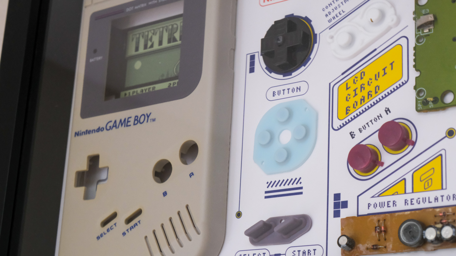 Grid Game Boy Close-Up