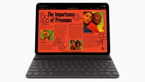 iPad Air 5 Deal iPad Air 5 with Smart Folio Keyboard