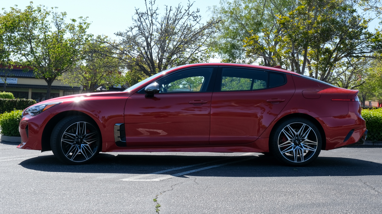 Kia Stinger GT2 Side