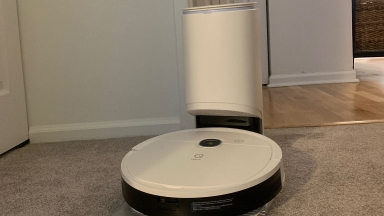 A vacuum in a base