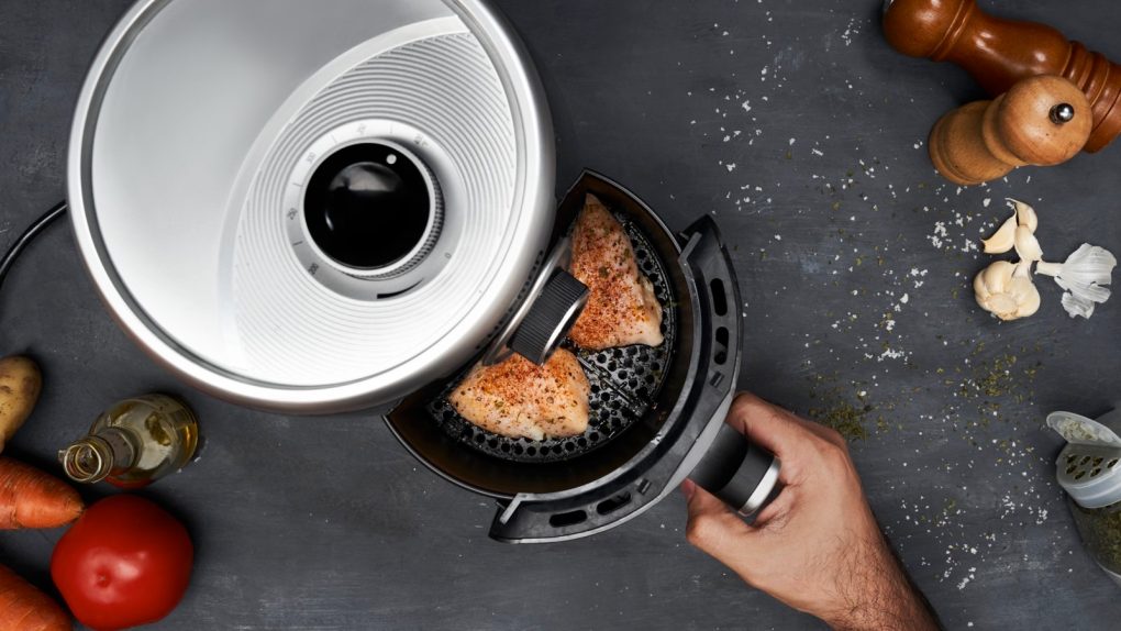 How to use ChatGPT to find the Best Air Fryer in 2023