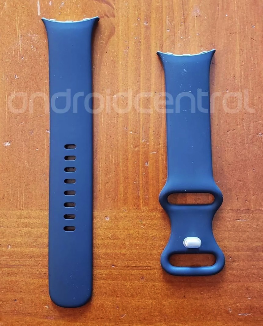 Pixel Watch photos: The proprietary straps