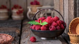 Below Zero Raspberries Recall Raspberries in a bowl.
