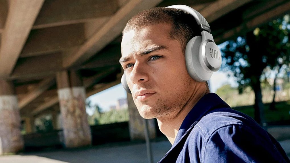 JBL just expanded its mid-range Live headphones lineup. Here's