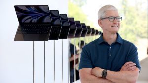 apple ceo Tim cook earning reports New Macs