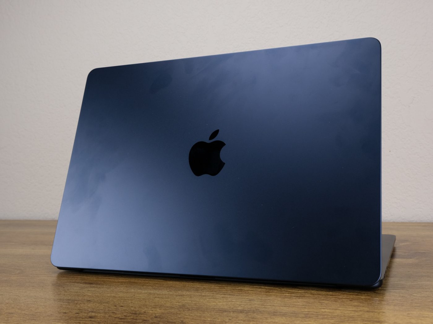 Non-pro look at the entry-level 14-inch MacBook Pro - 9to5Mac