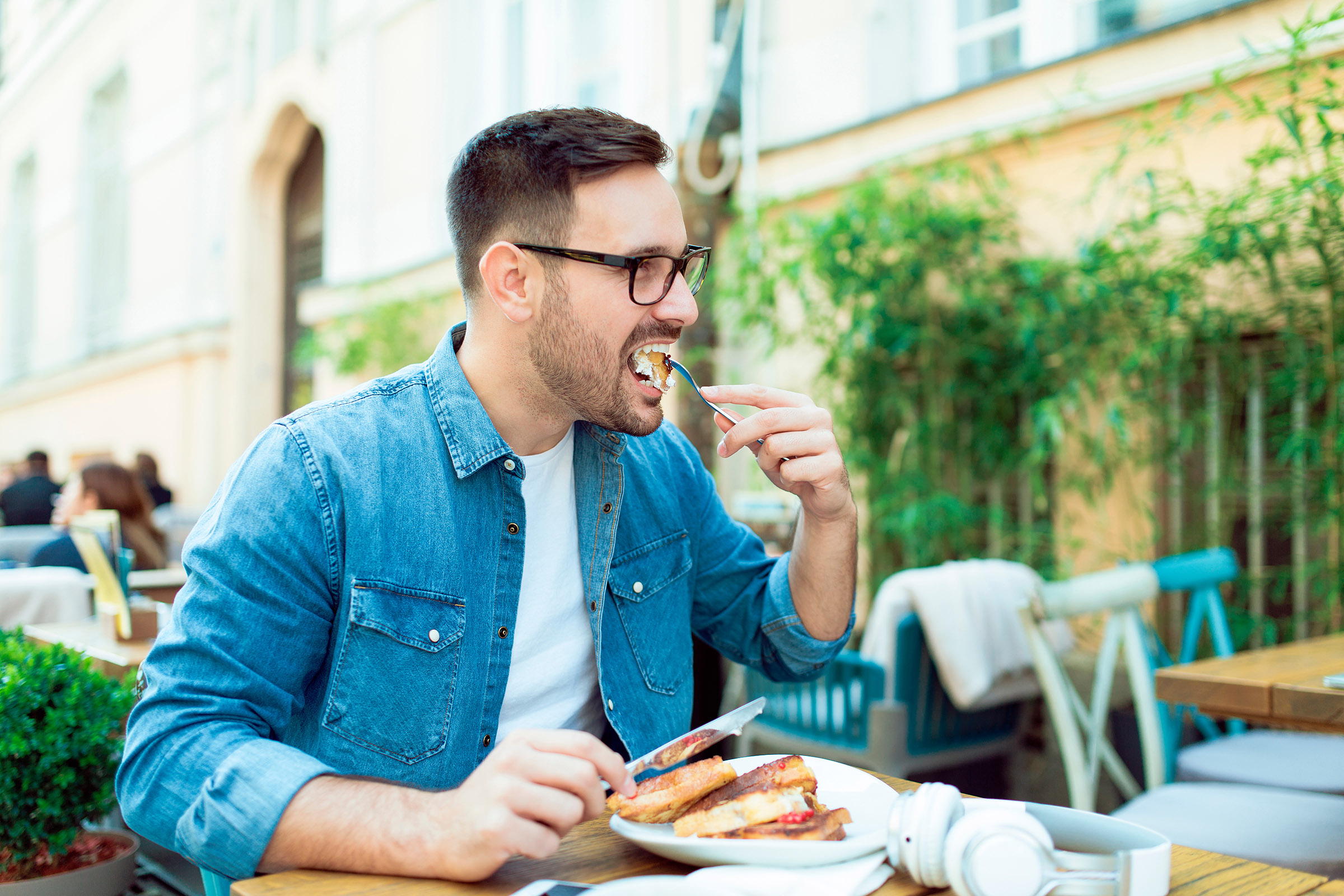 New study says chewing may have played a vital role in human evolution thumbnail