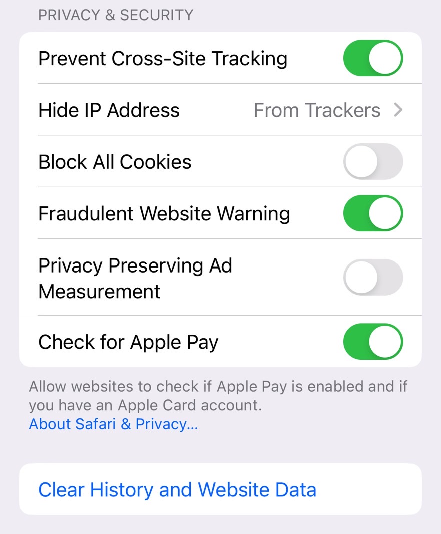 iPhone Safari settings for disabling cookies, hiding the IP address, and clearing history data.