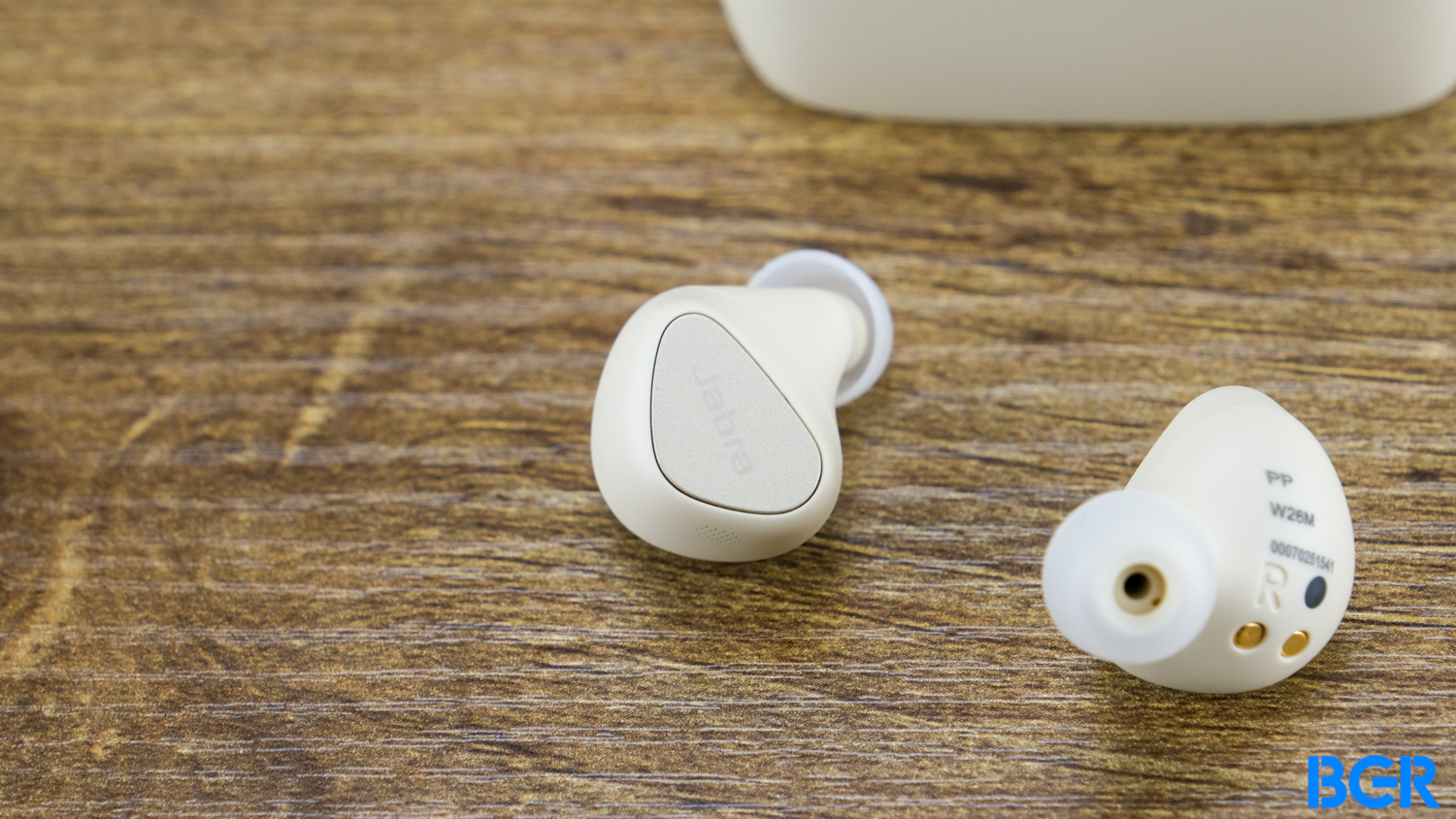 Jabra Elite 5 wireless earbuds review